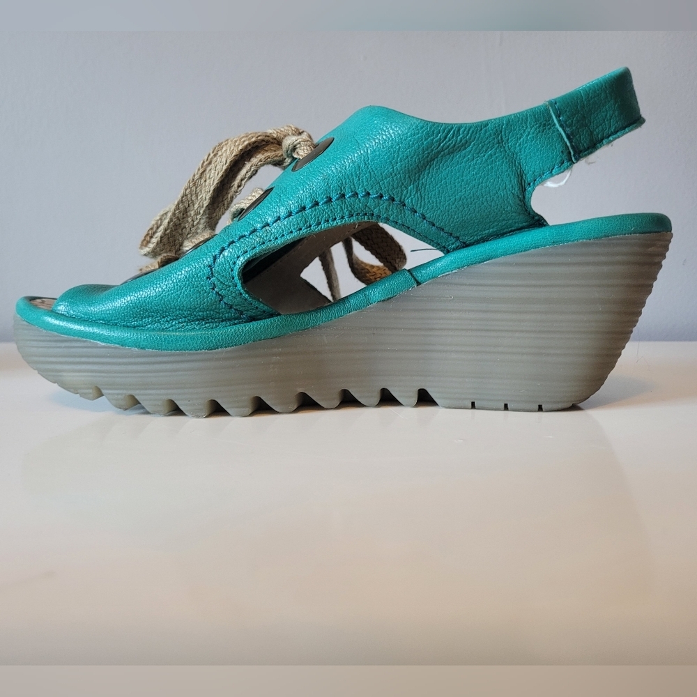 Fly London Yvla Wedges, VGUC, Size 36 - Picture 7 of 11
